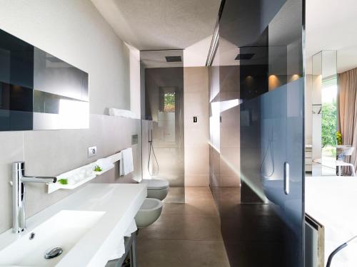 Deluxe Double Room - Iconic Room