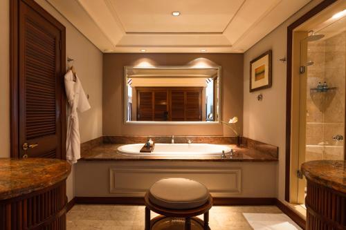 Junior Suite Beachfront