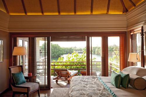 Junior Suite on Stilts