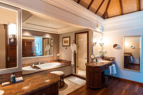 Junior Suite on Stilts