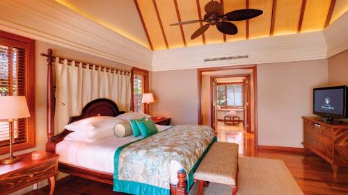 Beach Villa With Pool