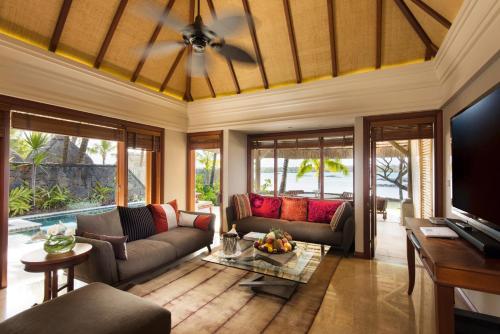 Beach Villa With Pool