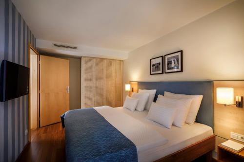 Suite for 2+1 Seaview - Hotel