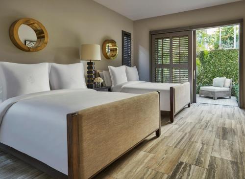Three Bedroom Ocean View Residence Two King Beds And Two Queen Beds