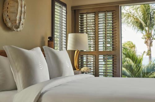 Three Bedroom Ocean View Penthouse Two Kings and Two Queen Beds