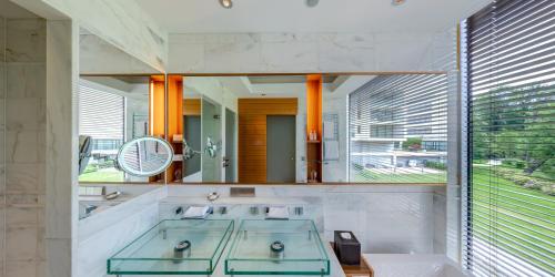 Junior Suite Deluxe with Balcony