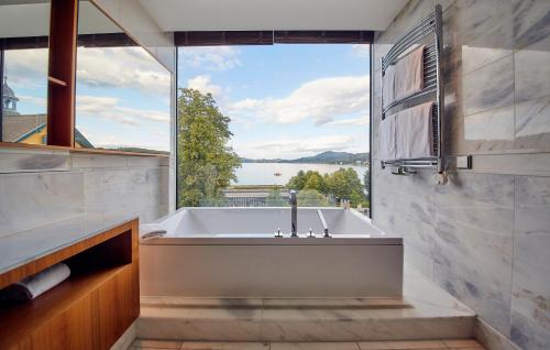 Junior Suite Deluxe with Balcony