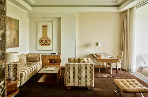 Junior Suite Deluxe with Balcony