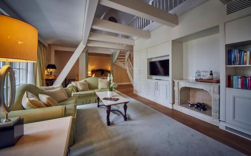 Rosengarten Suite with Sauna and Terrace