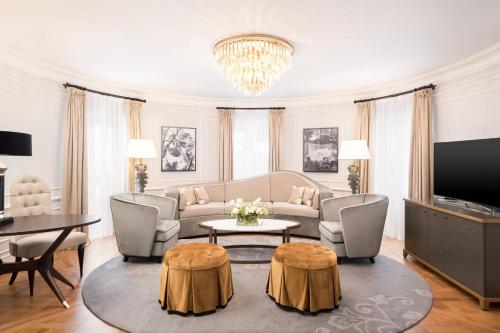 Royal Suite, 1 Bedroom Suite, 1 King, River view