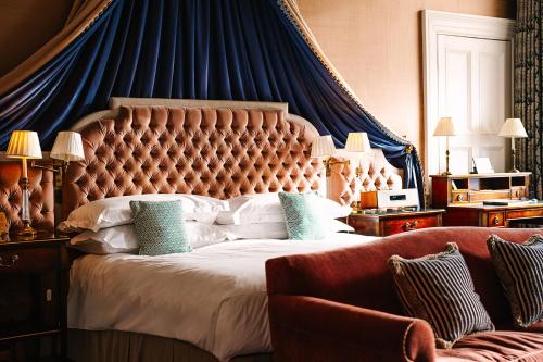 Suite with Garden View