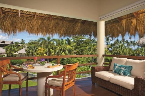 Junior Suite Garden View King