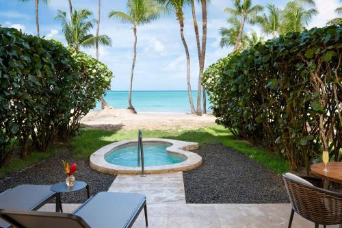 Premium King Suite with Ocean Front and Plunge Pool