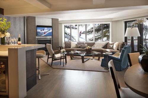 Superior Two-Bedroom Apartment