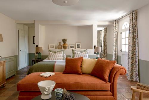Prestige Room 