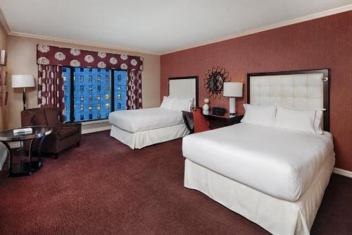 Classic Double Room with Two Double Beds