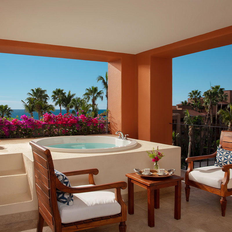 Deluxe Ocean View King and Hot Tub