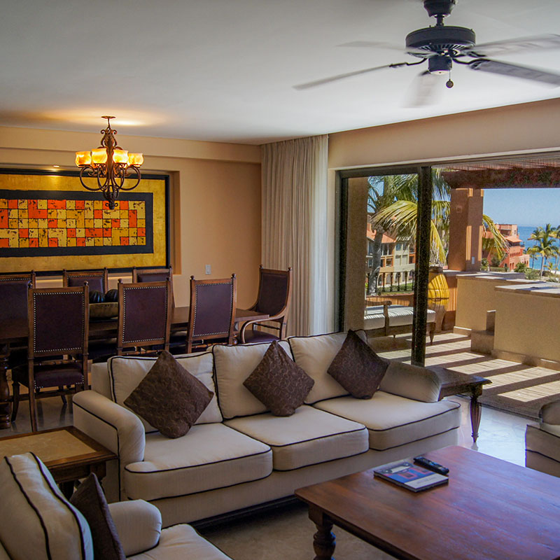 Junior Suite Ocean Front Double