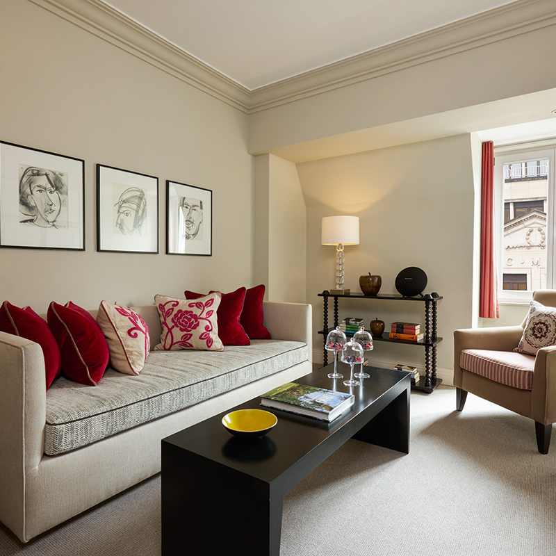 Deluxe Suite