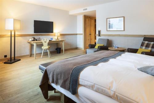 Superior Room - in family friendly Lago Lodge
