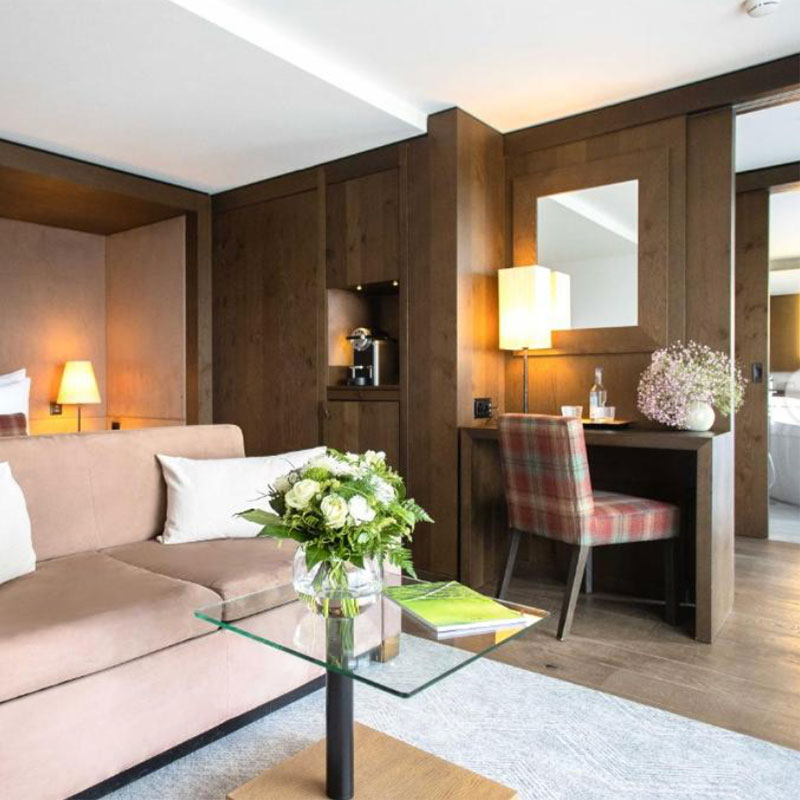 Deluxe Suite
