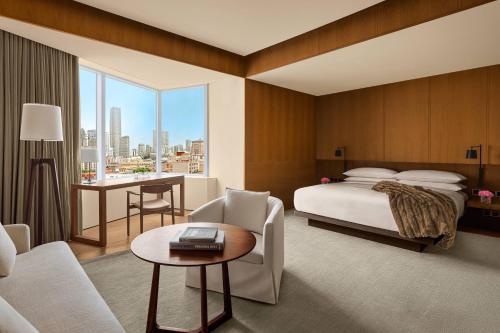 Premium Bund View Room