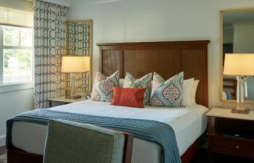 Corner Room
