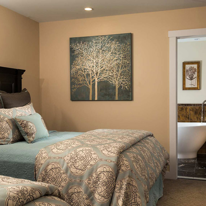 Ocean View Double Queen Guest Room