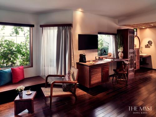 The Myst Suite Balcony