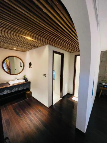The Myst Suite Balcony