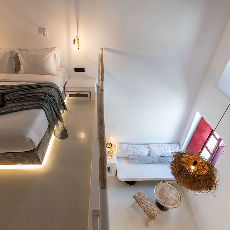 DUPLEX TWO BEDROOM WITH TERRACE