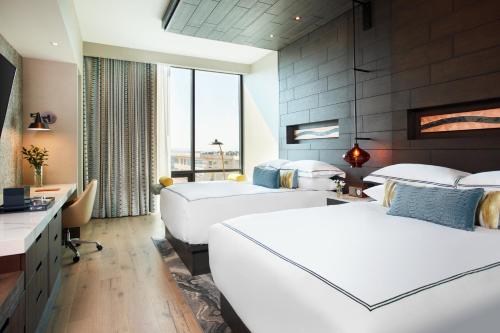Queen Room with Two Queen Beds - Hearing Accessible - Non-Smoking
