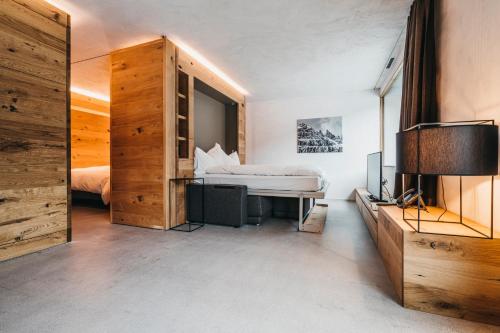 One Bedroom Apartment