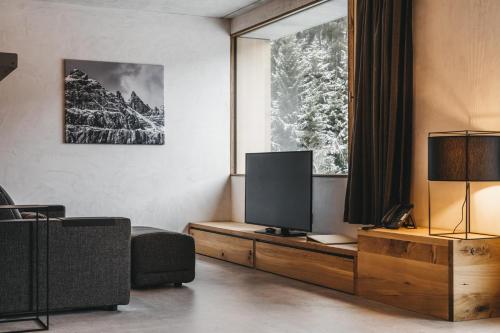 One Bedroom Apartment