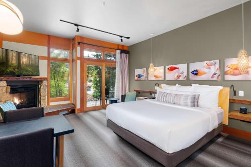 Superior King Room 