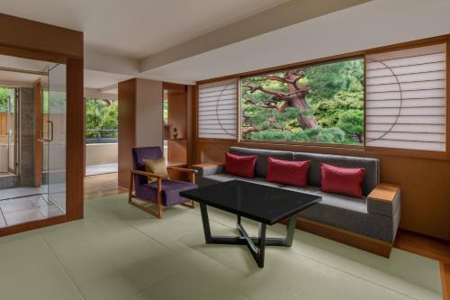 AKATOKITSUYU, 1 Bedroom Executive Suite, 1 King, Corner room