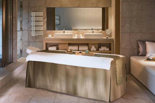 SHIROSUMIRE, Larger Guest room, 1 King, Arashiyama view