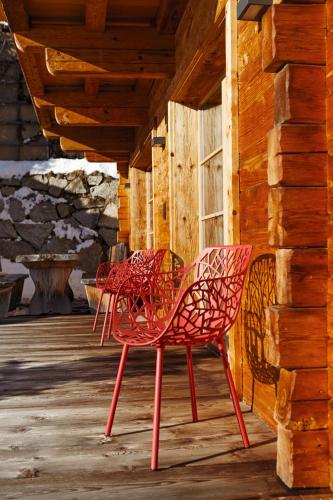 Luxury Chalet (2-4 adults)