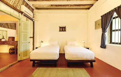 Two-Bedroom Suite - Plantation House 5