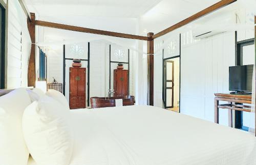 Deluxe Two-Bedroom Suite - Negri Sembilan House
