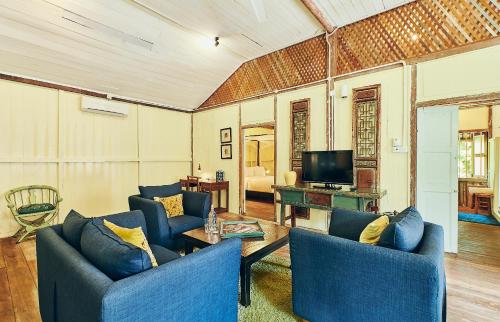 Nine-Bedroom Villa with Garden View - Plantation House