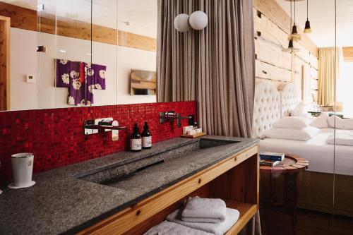 Loft Suite 3-7