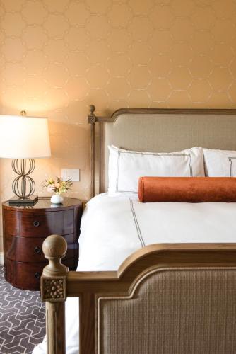 City-View Executive Suite