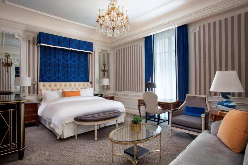 Deluxe King Room - Butler Service