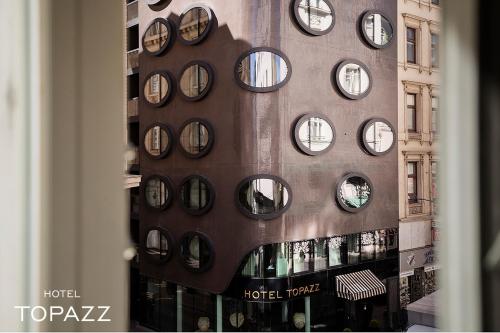Deluxe Room at Topazz