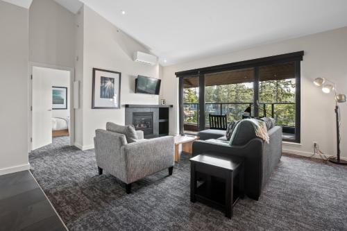 One-Bedroom Lodge Suite - Partial View
