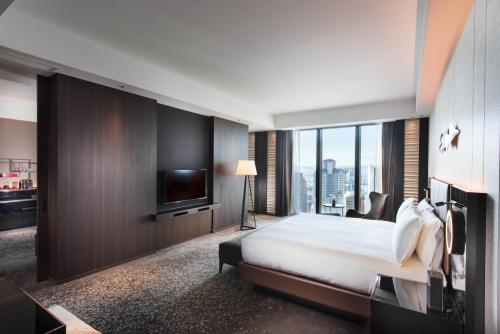 Executive King Suite