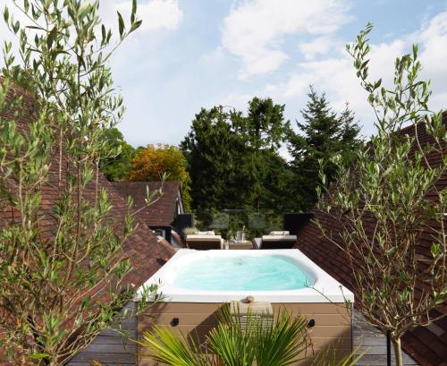 Deluxe Double Room with Valley View