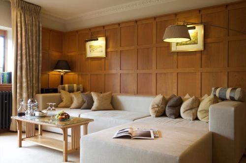Luxury Suite with Spa Bath