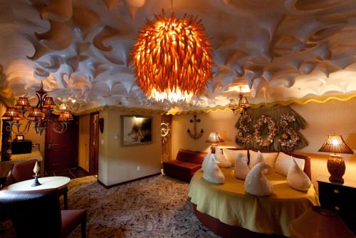 King Theme Room